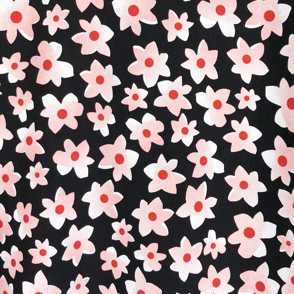 Cabi Medium Top Harmony Floral Blouse Short Sleeve V Neck Chiffon Flowy 515 - Picture 6 of 13